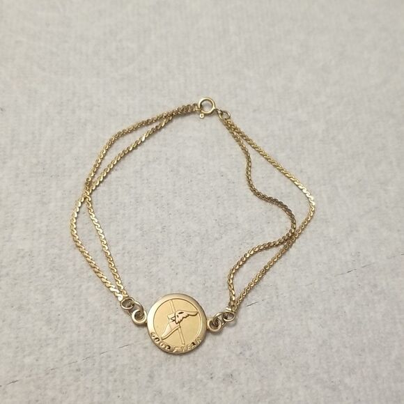 10kG/F Good year bracelet  - Picture 1 of 6